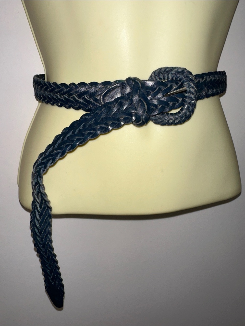 Vintage Braided Leather Navy Blue Belt Small/Medium